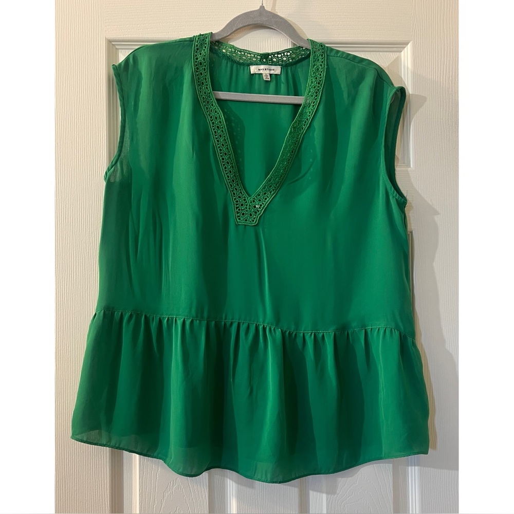 Max Studio Green Shirt Sz Large